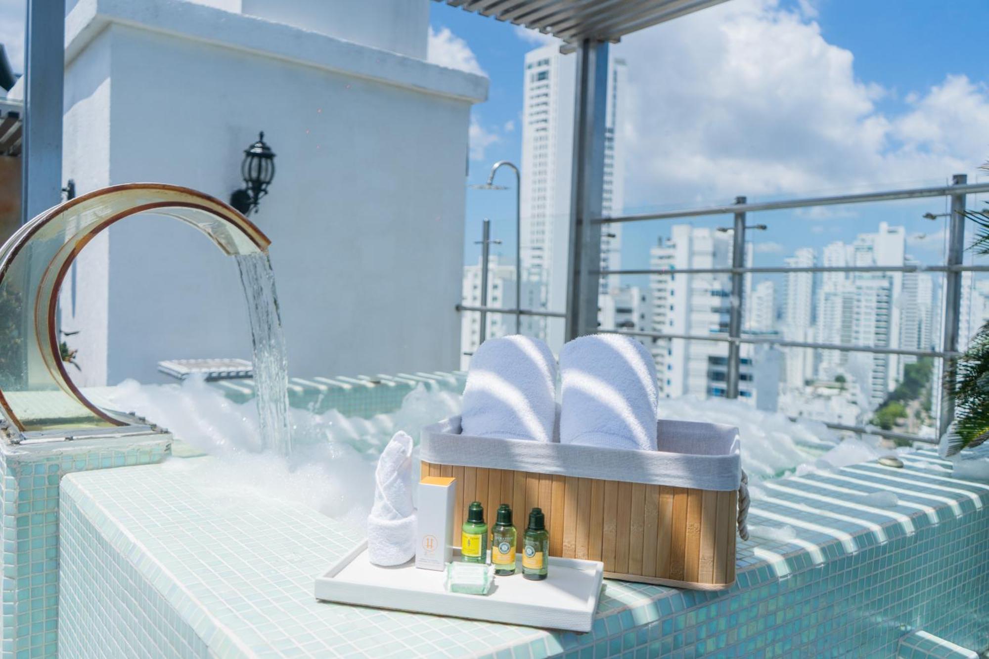 Hotel Zi One Luxury Картахена Экстерьер фото