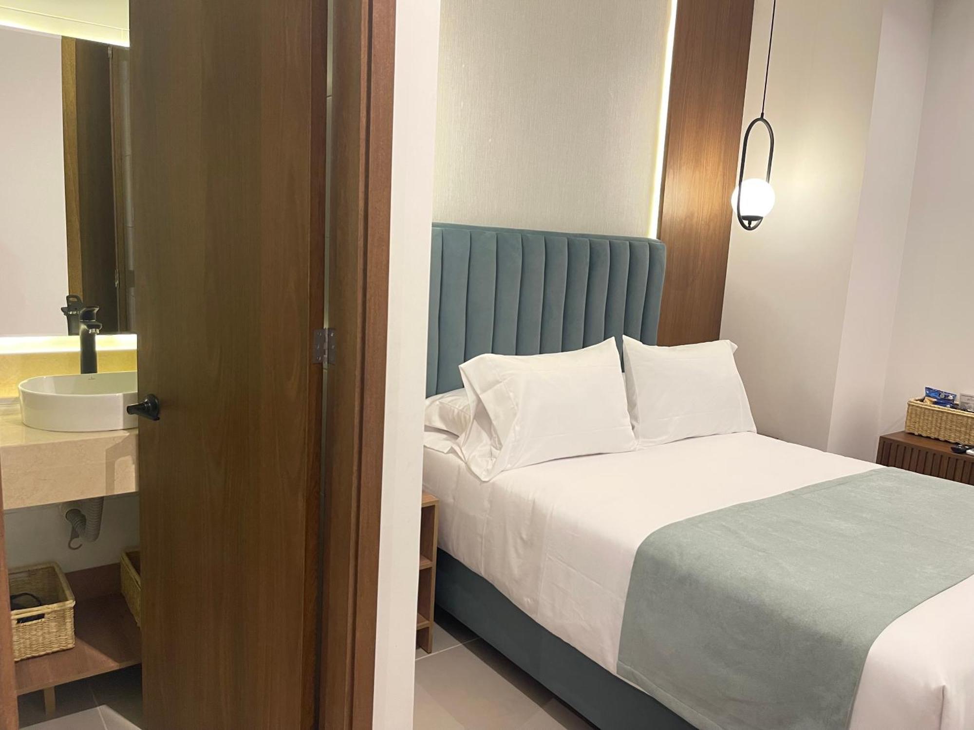 Hotel Zi One Luxury Картахена Экстерьер фото
